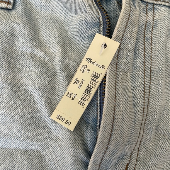 Jean Shorts with Floral Print - Picture 2 of 4